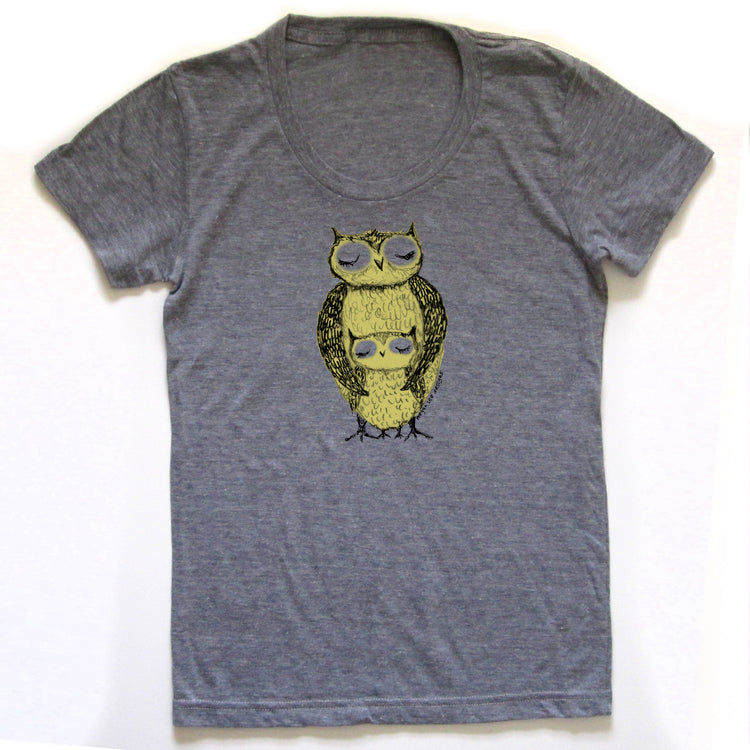 A gray t-shirt with a graphic design of two owls, one larger and one smaller, sitting together.
