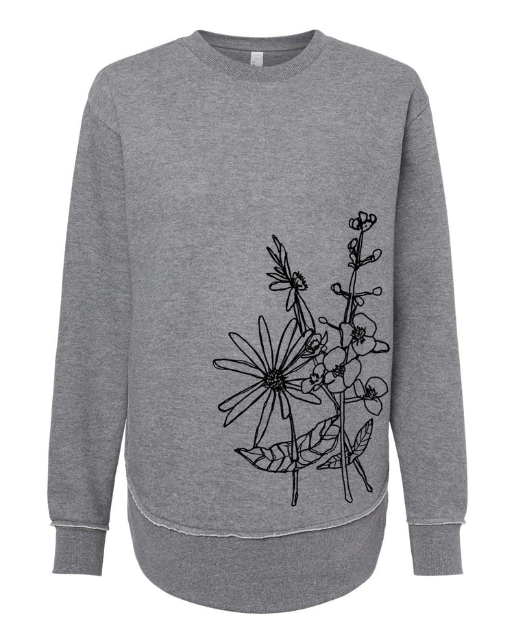 Women's Weekend Fleece - Wildflowers Floral Design Relaxed Fit Pullover Sweatshirt