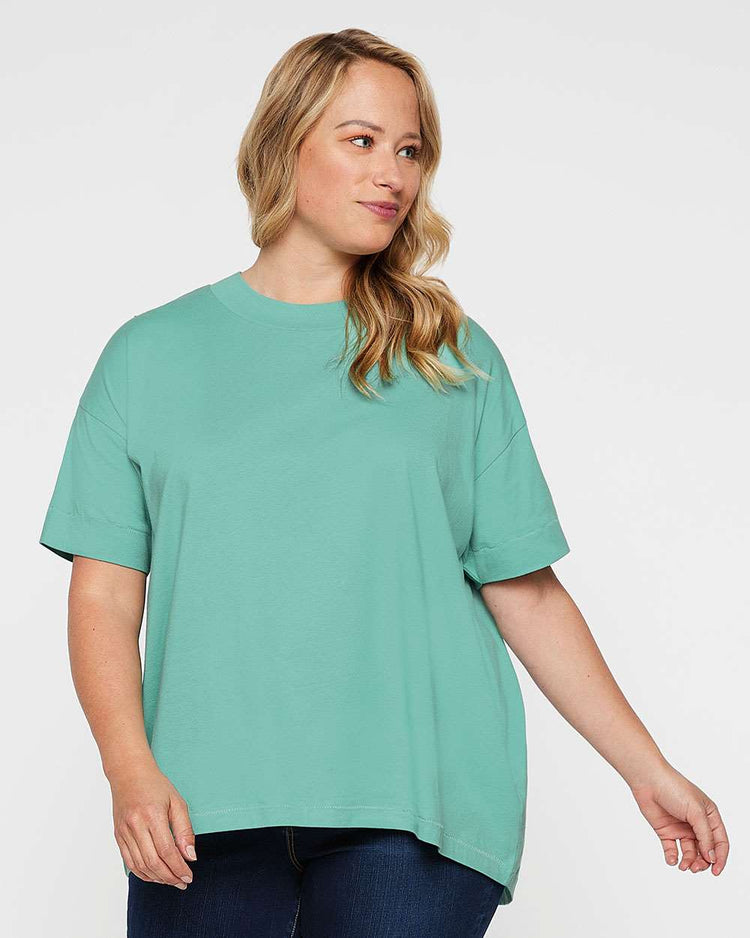 Light Amanda Gorman, Hi-Lo Women's Tee, Loose, Flowy