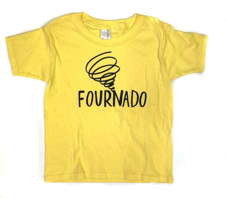 A yellow t-shirt with the text "FOURNADO" printed on it.