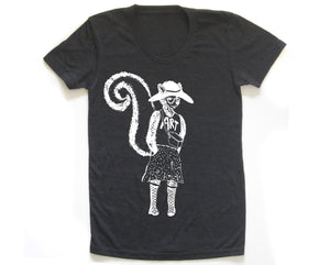 Art Skunk : Women's Tee