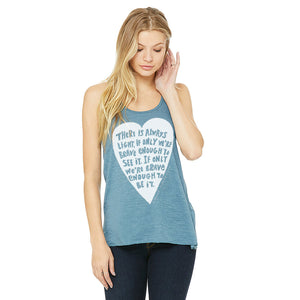 Light : flowy racerback tank